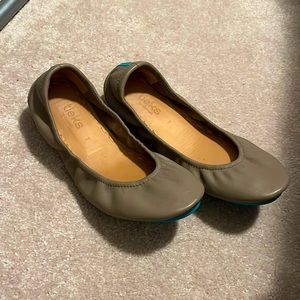 Tieks Flats